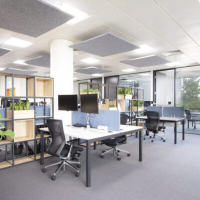 Radeaux de plafond acoustiques